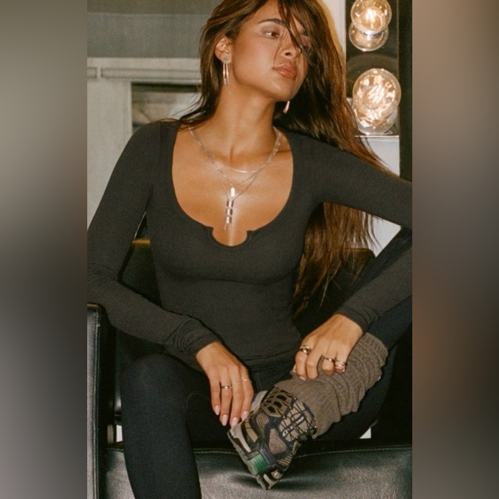 Notch Henley Long Sleeve in Mineral - Picture 9 of 10